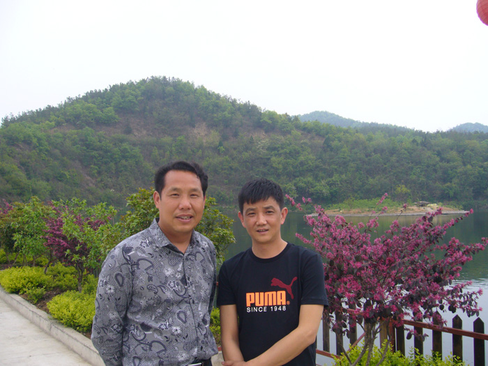 2012年4月著名演员李楠（少年康熙）的扮演者访问葛文化风情园